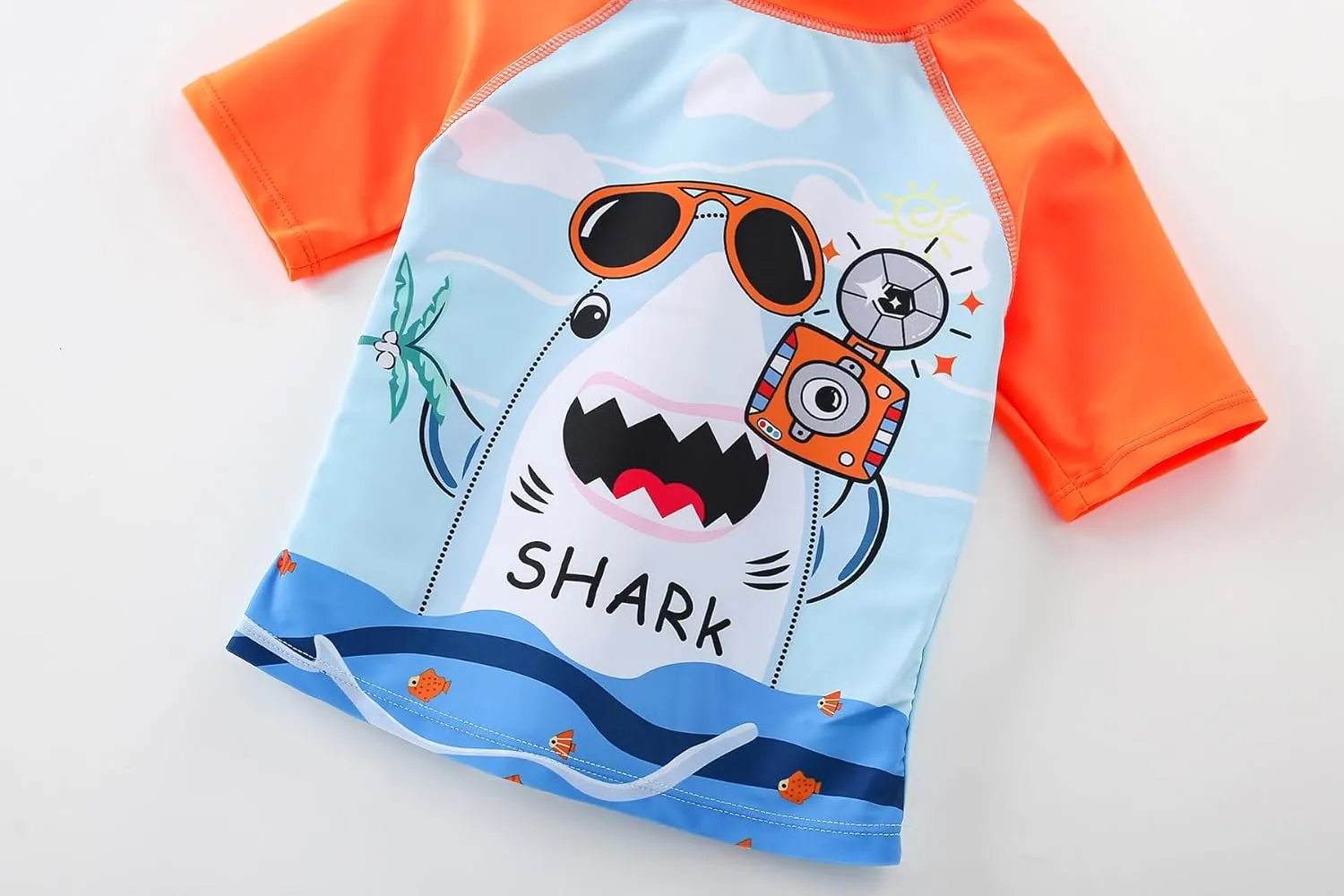 AIWUHE Toddler Boys Swimsuit Set Two Piece Shark Bathing Suit Boys' Swimwear Trunk and Rashguard Set 2-7Y