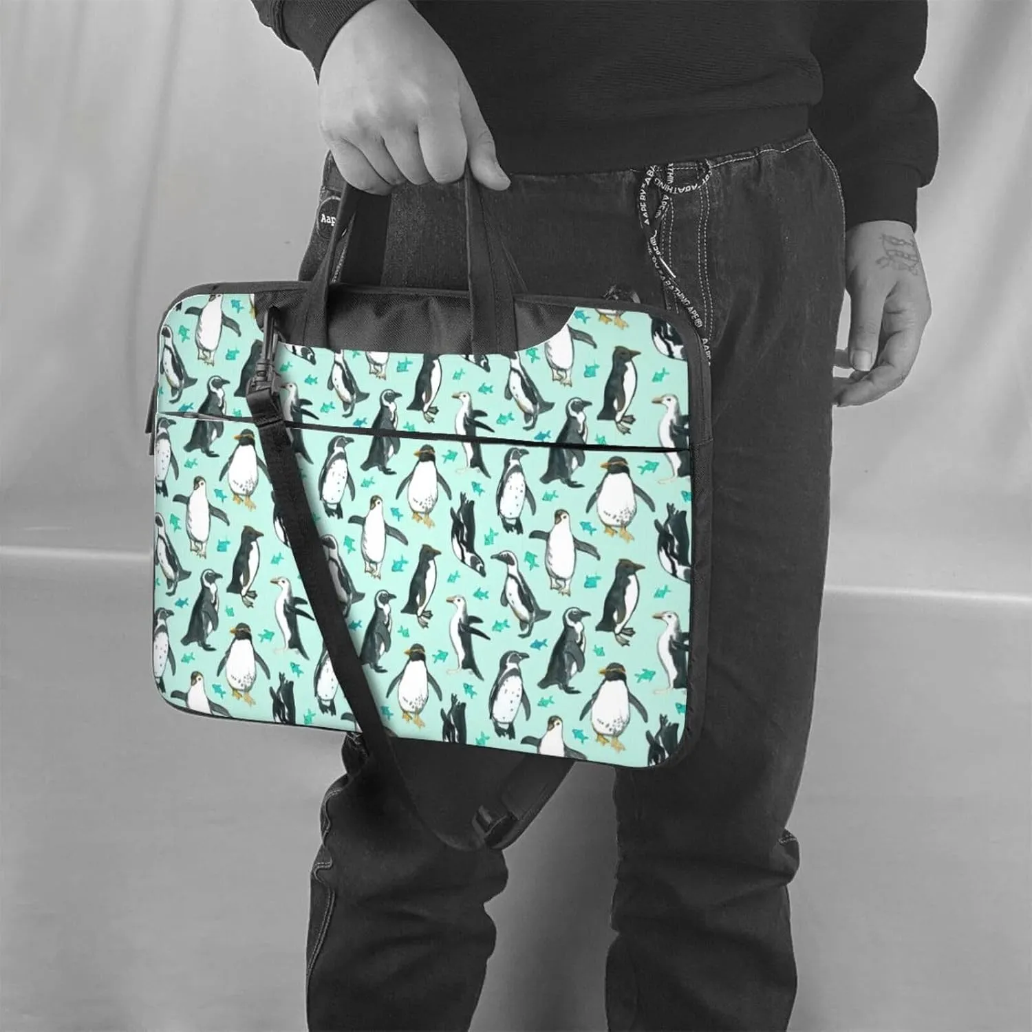 Cute Penguins Print Work Casual Office Laptop Shoulder Messenger Bag 13 inch 14 inch 15.6 inch