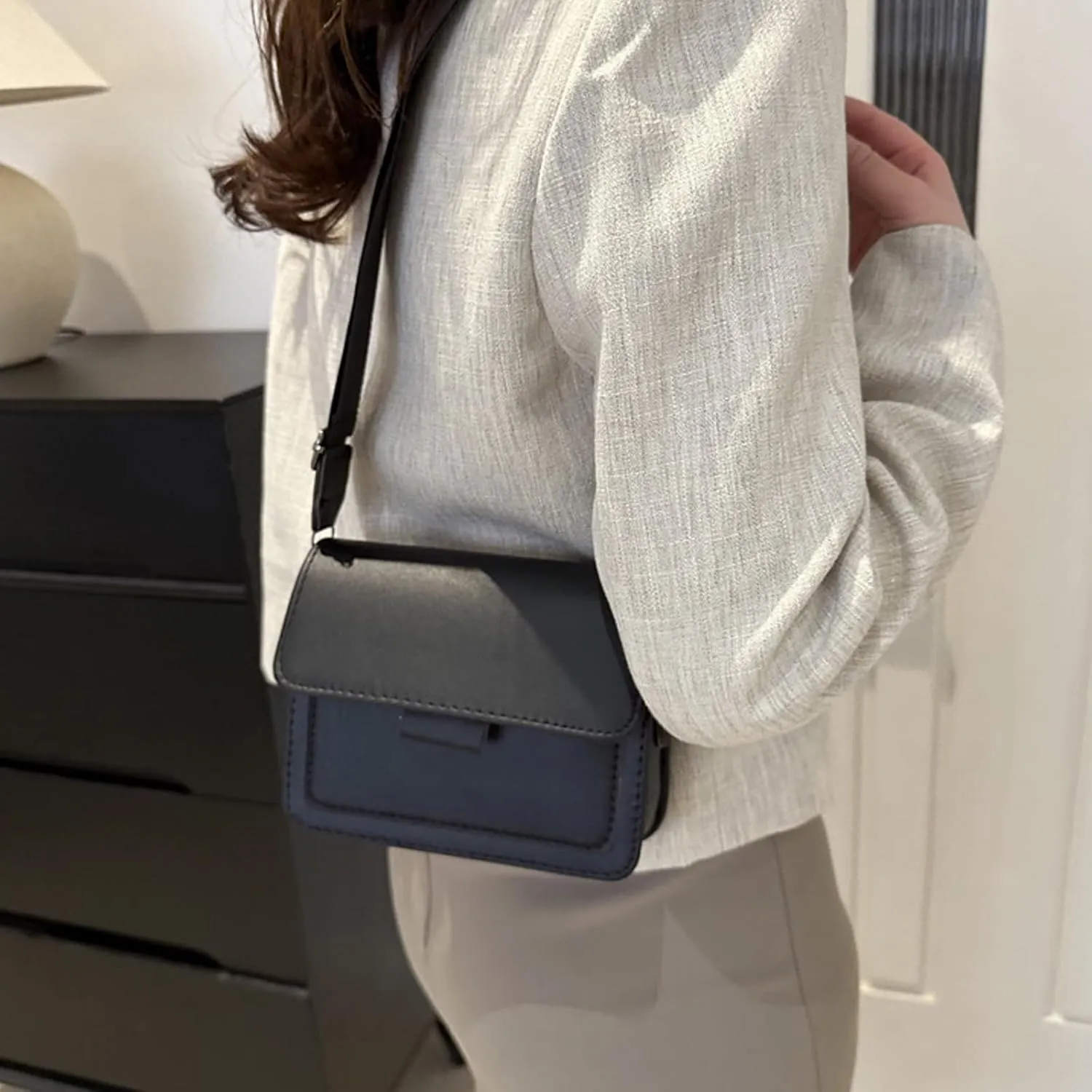 Korean Style Small Square Shoulder Bag Wide Strap Women PU Leather Crossbody Purse