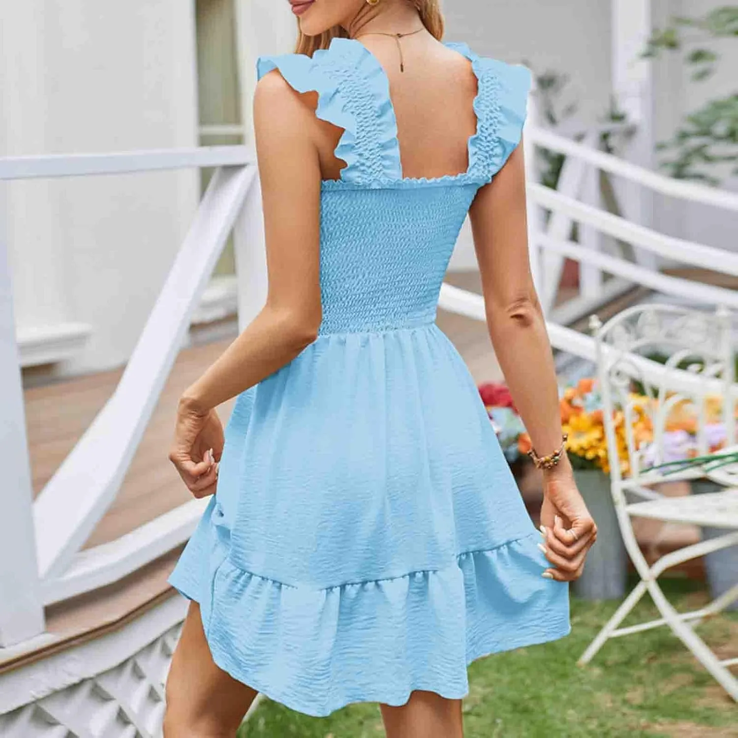 Summer Dresses for Women 2024 Casual Sleeveless Square Neck Smocked Ruffle Boho Tiered Mini Dress 2024 Trendy Sundress